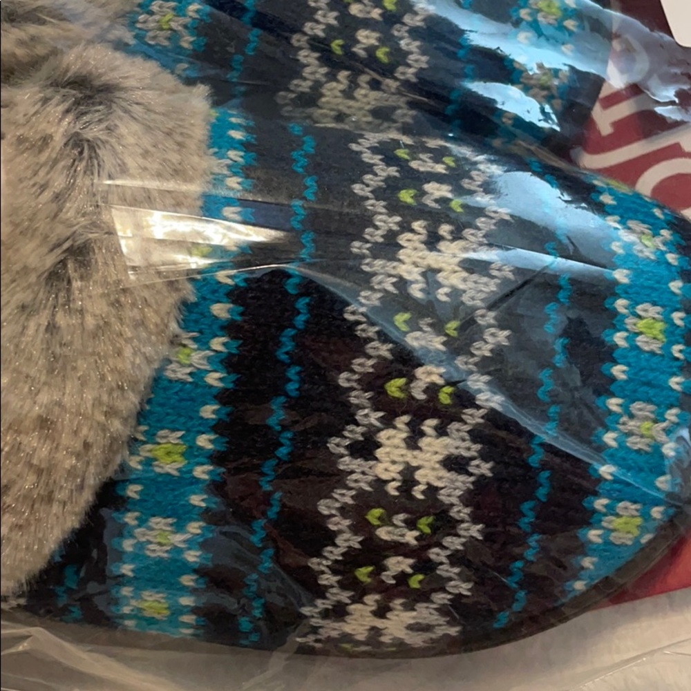 NEW WITH TAGS Dearfoams WOMENS Slippers 7-8 - Picture 3 of 4